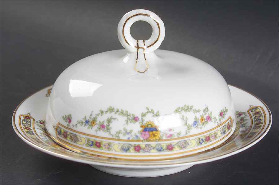 HC26 Round Covered Butter by Heinrich - H&C-1