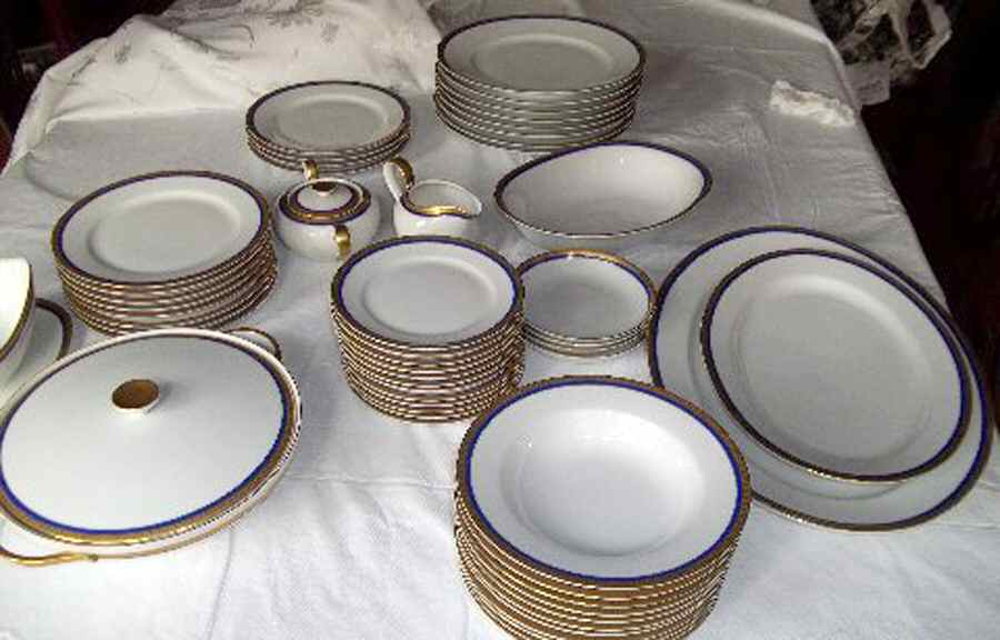HC265 14" Oval Serving Platter by Heinrich - H&C-1