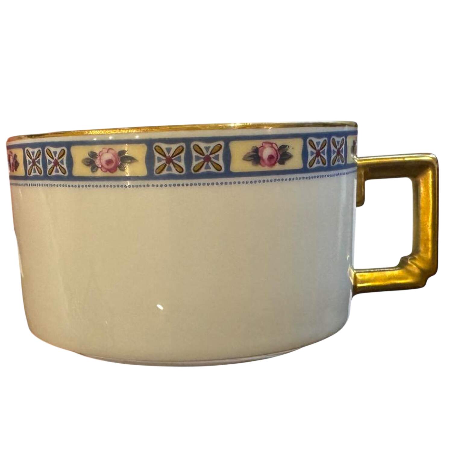 HC28 Flat Cup by Heinrich - H&C-1