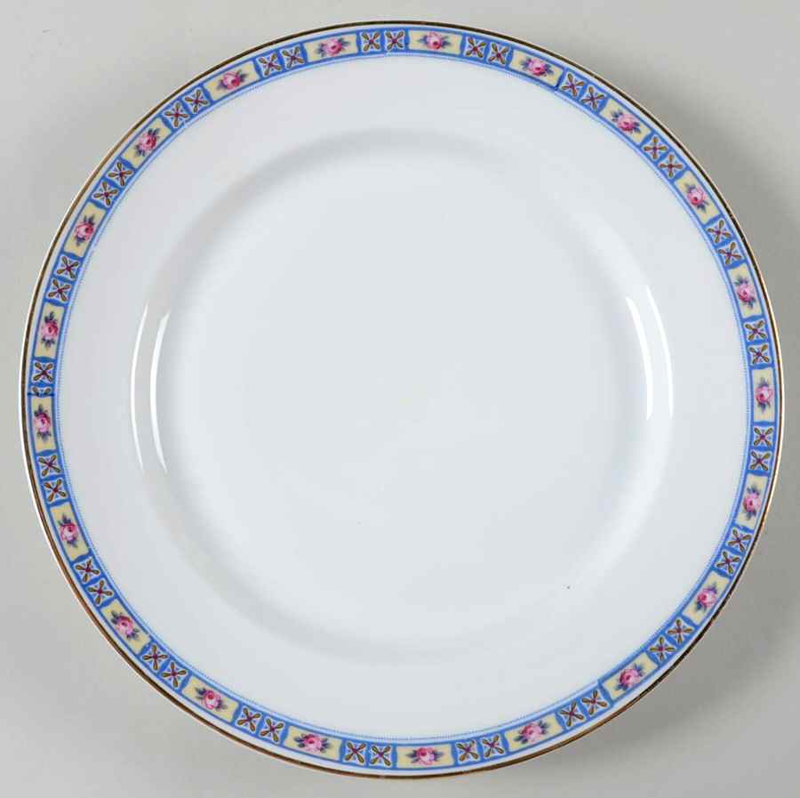 HC28 Luncheon Plate by Heinrich - H&C-1