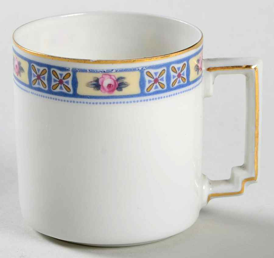 HC28 Flat Demitasse Cup by Heinrich - H&C-1