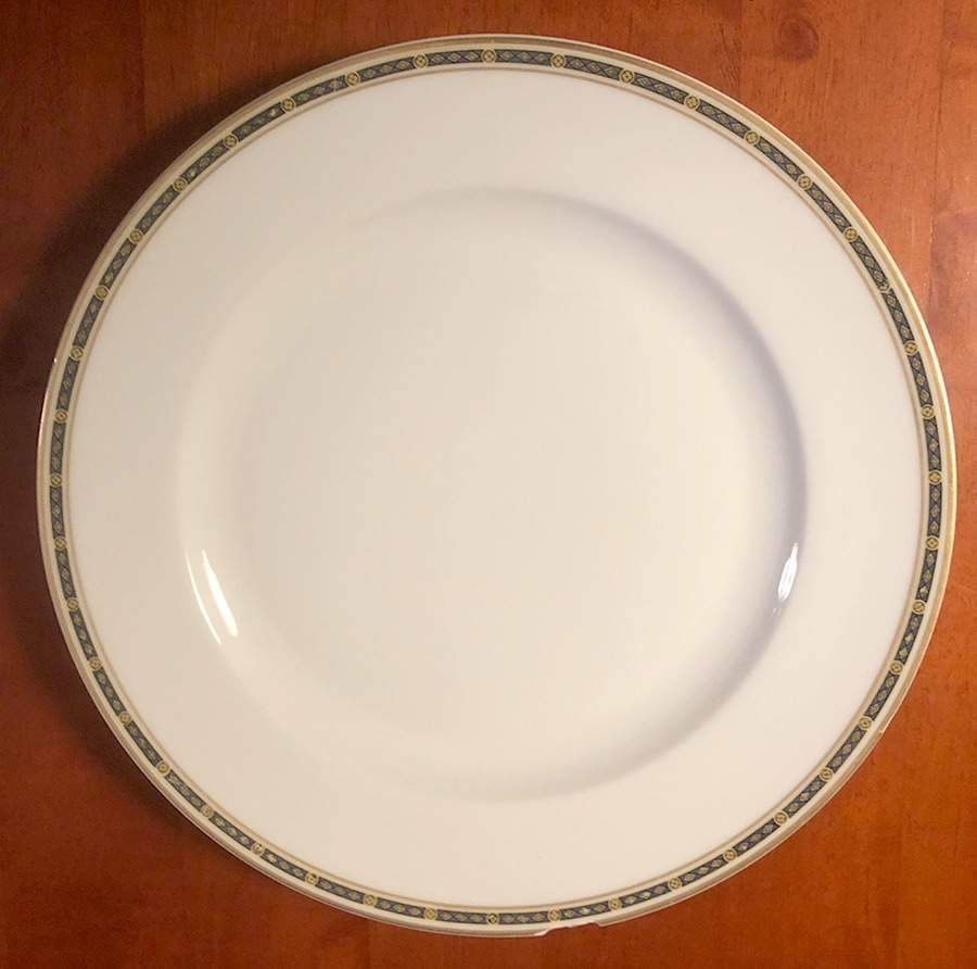 HC284 Dinner Plate by Heinrich - H&C-1