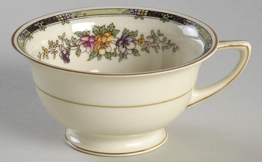 HC30 Footed Cup by Heinrich - H&C-1