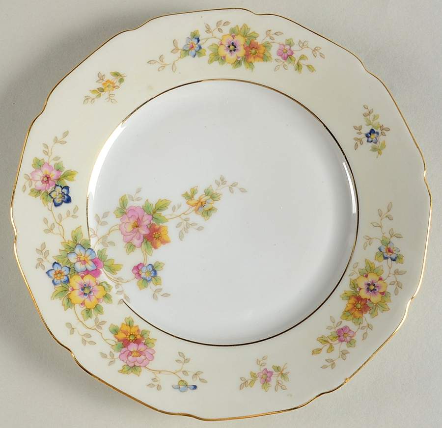 HC314C (CREAM ON WHITE) Salad Plate by Heinrich - H&C-1