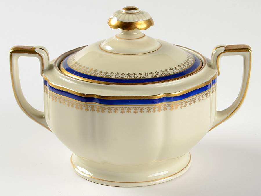 HC32 Sugar Bowl & Lid by Heinrich - H&C-1