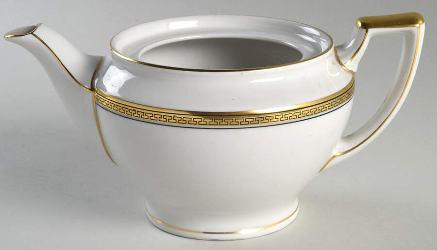 6149 Teapot No Lid by Heinrich - H&C-1