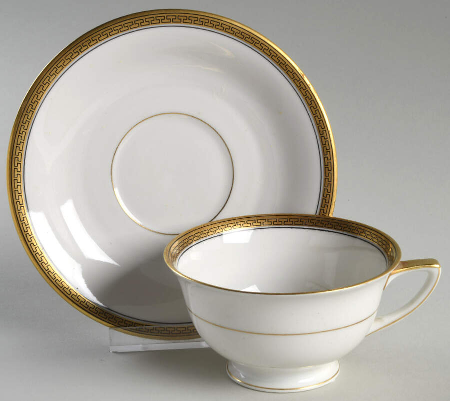 6149 Footed Cup & Saucer Set by Heinrich - H&C-1