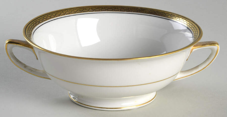 6149 Footed Cream Soup Bowl by Heinrich - H&C-1