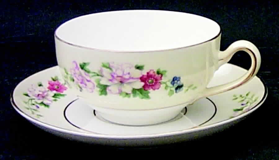 HC358 Flat Cup & Saucer Set by Heinrich - H&C-1