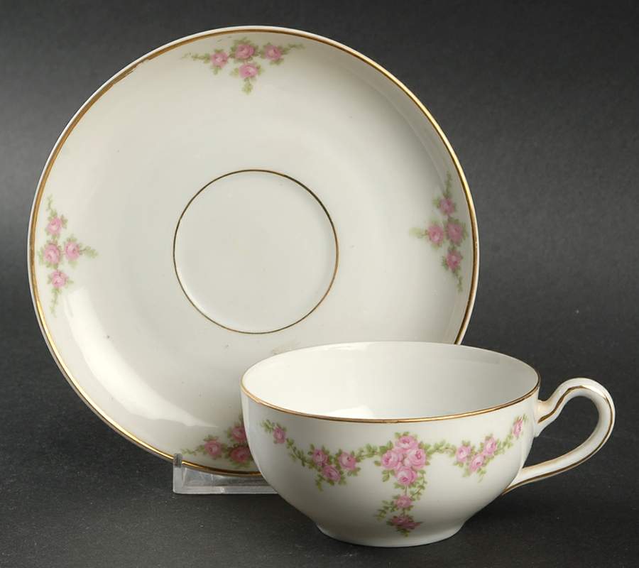 HC376 Flat Cup & Saucer Set by Heinrich - H&C-1