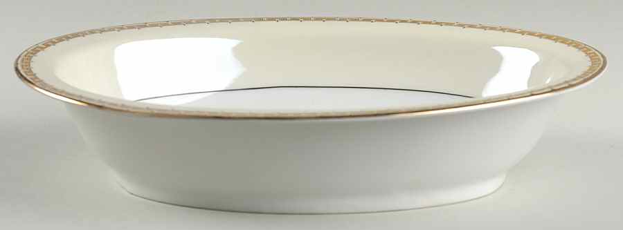 HC39 10" Oval Vegetable Bowl by Heinrich - H&C-1