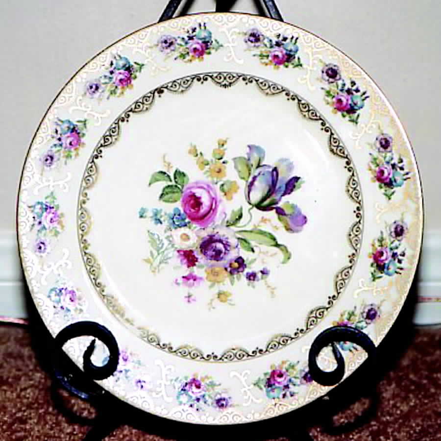 HC393 Dinner Plate by Heinrich - H&C-1