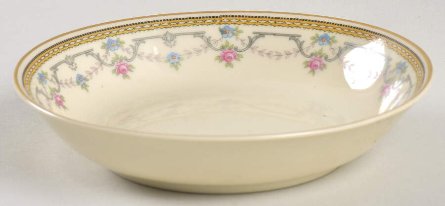 HC4 Fruit/Dessert (Sauce) Bowl by Heinrich - H&C-1