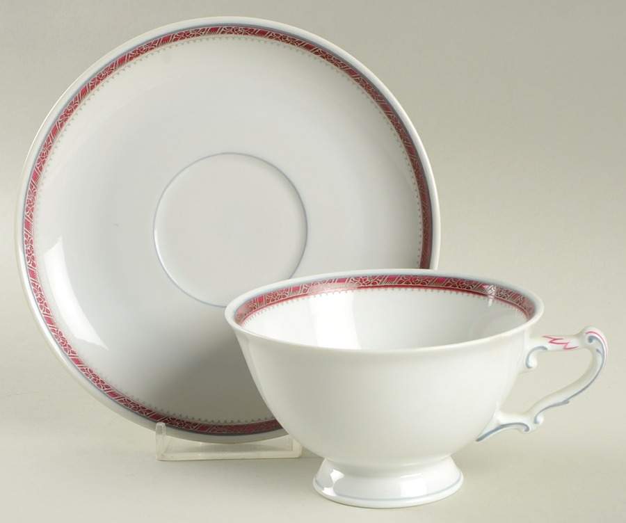 HC405 Footed Cup & Saucer Set by Heinrich - H&C-1