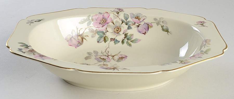 HC415 10" Oval Vegetable Bowl by Heinrich - H&C-1