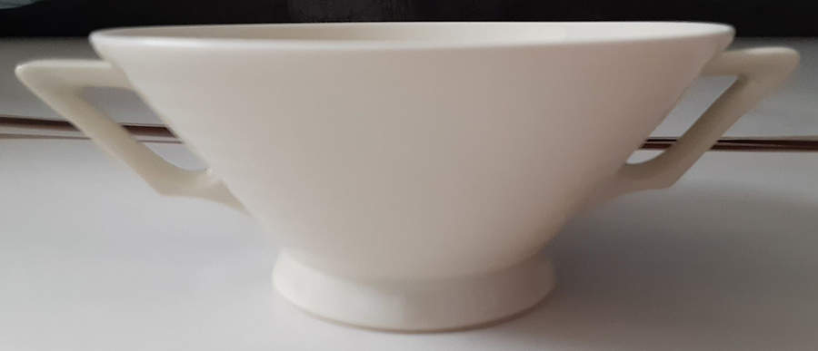 HC426 Footed Cream Soup Bowl by Heinrich - H&C-1