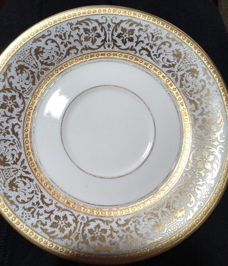 HC428 Saucer by Heinrich - H&C-1