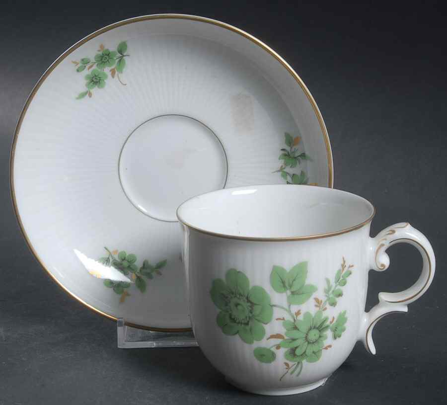 HC46 Flat Cup & Saucer Set by Heinrich - H&C-1