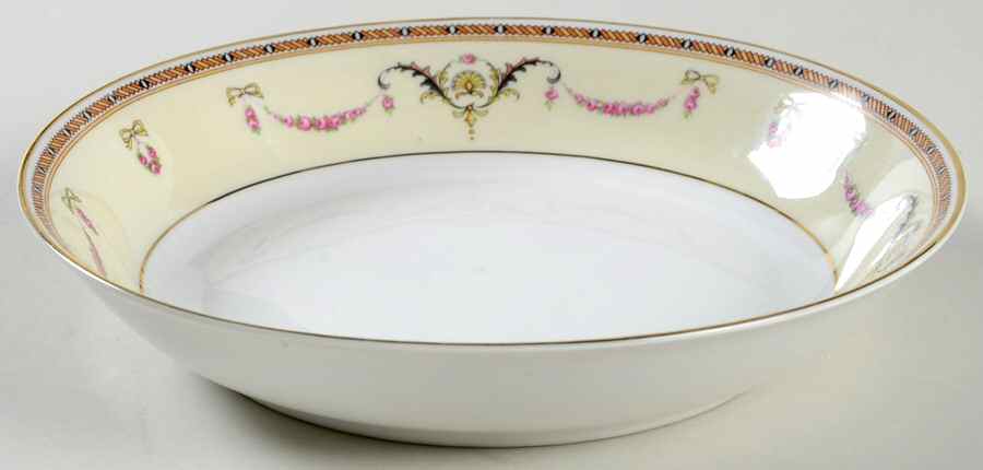HC481 (Cream Rim, White Center) Coupe Soup Bowl by Heinrich - H&C-1