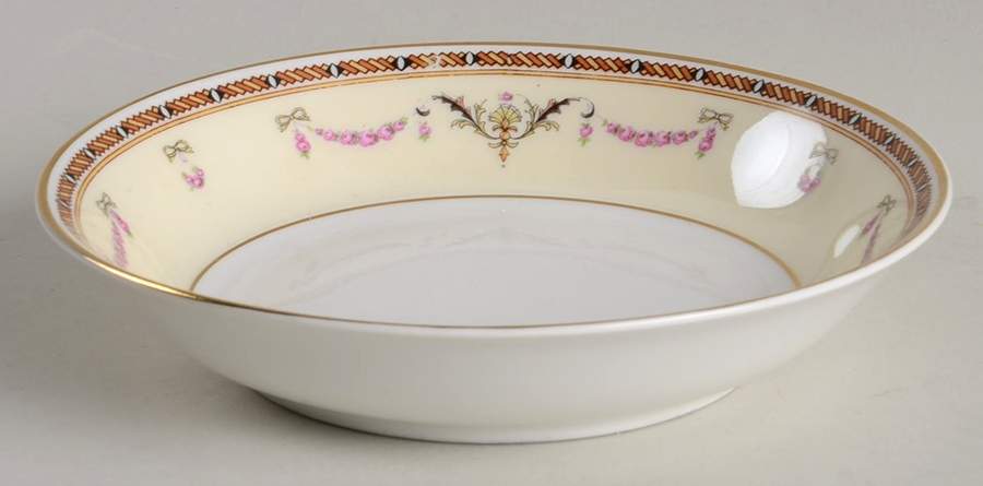 HC481 (Cream Rim, White Center) Fruit/Dessert (Sauce) Bowl by Heinrich - H&C-1
