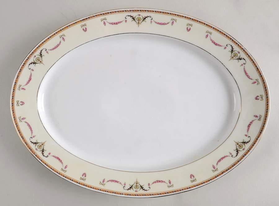 HC481 (Cream Rim, White Center) 16" Oval Serving Platter by Heinrich - H&C-1
