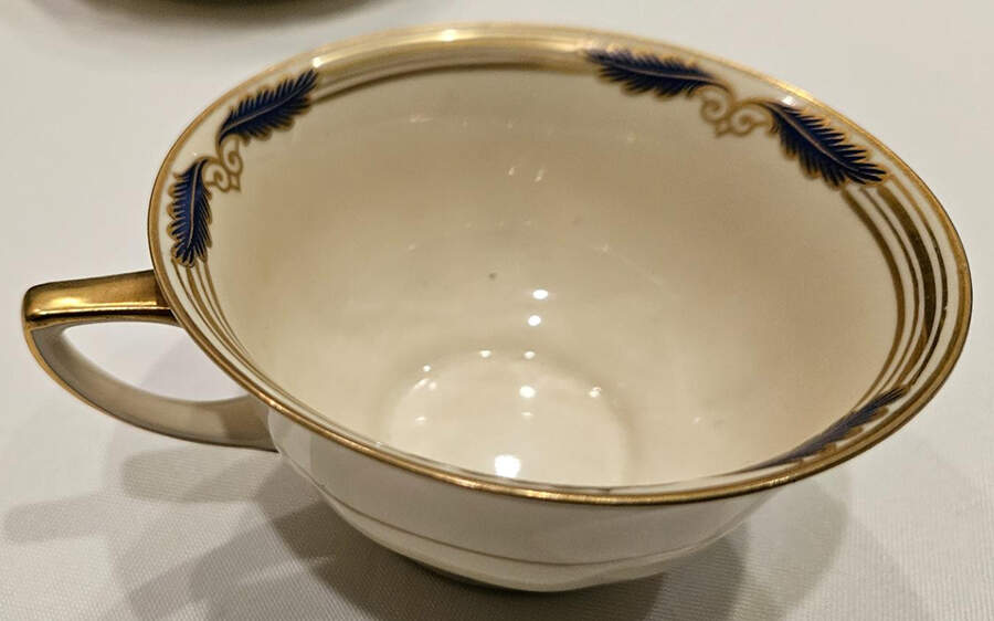 12952 Footed Cup by Heinrich - H&C-1