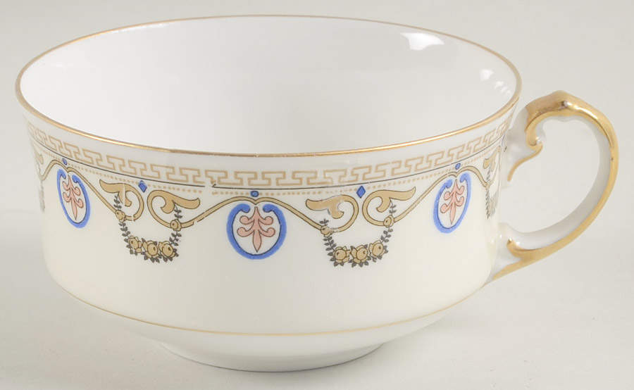 10567 Flat Cup by Heinrich - H&C-1