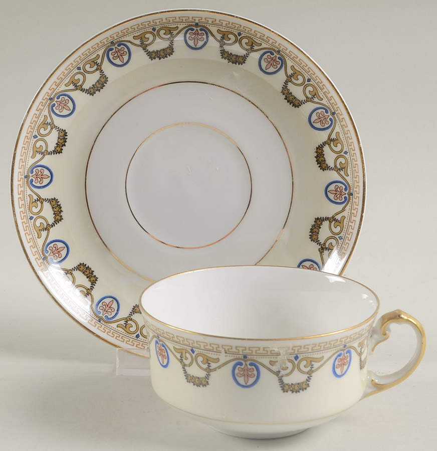 10567 Flat Cup & Saucer Set by Heinrich - H&C-1