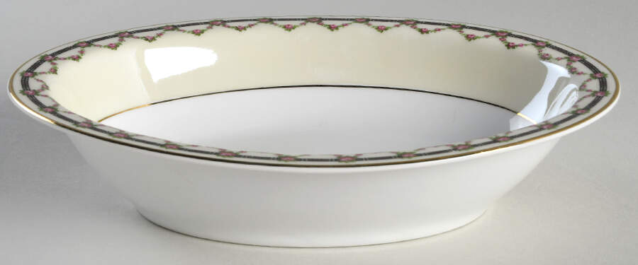 HC57 8" Oval Vegetable Bowl by Heinrich - H&C-1