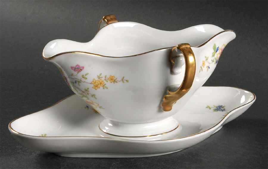 9847 Gravy Boat with Attached Underplate by Heinrich - H&C-1