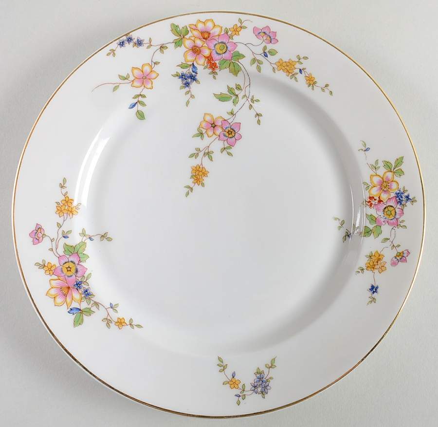 9847 Luncheon Plate by Heinrich - H&C-1