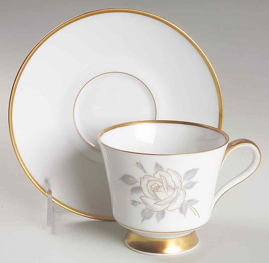 1723 (Floral, Gold Trim) Footed Cup & Saucer Set by Heinrich - H&C-1