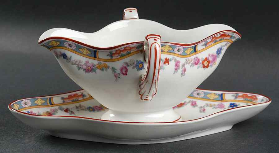HC7 Gravy Boat with Attached Underplate by Heinrich - H&C-1