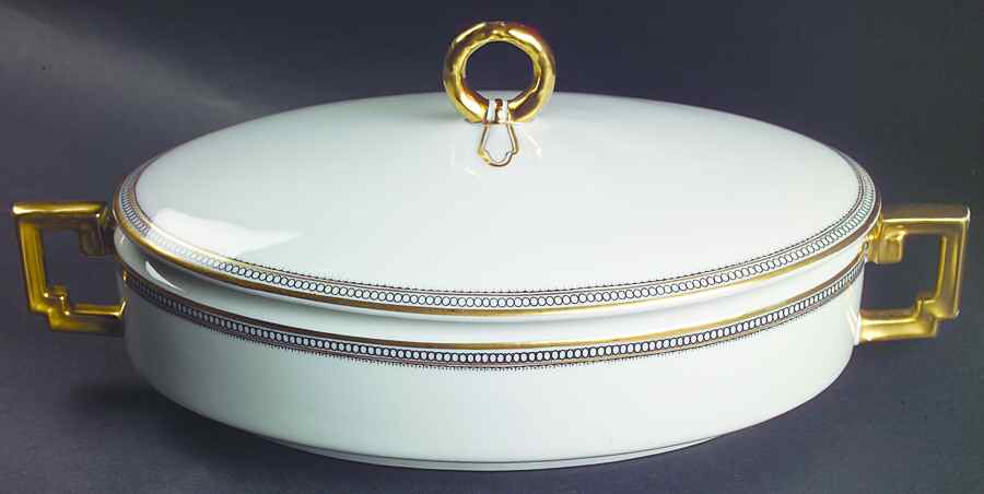 HC9 Oval Covered Vegetable by Heinrich - H&C-1