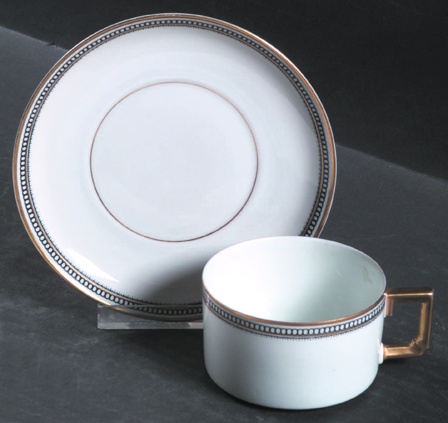 HC9 Flat Cup & Saucer Set by Heinrich - H&C-1