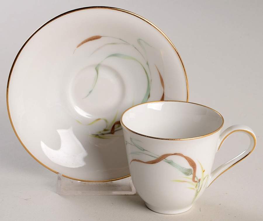 HC99 Flat Demitasse Cup & Saucer Set by Heinrich - H&C-1