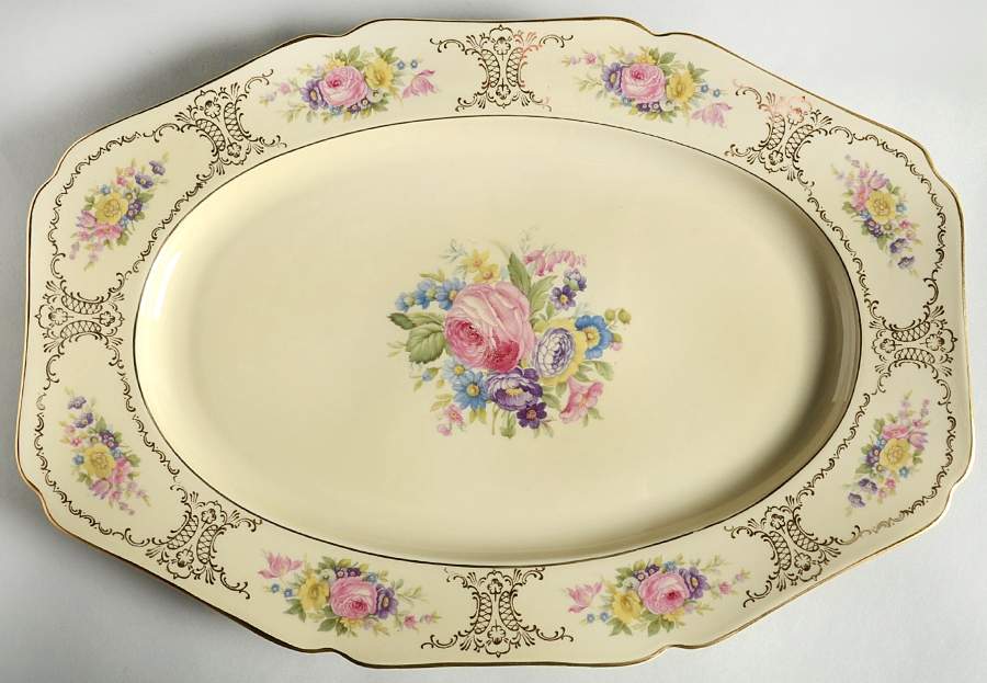 Lady Louise 14" Oval Serving Platter by Heinrich - H&C-1