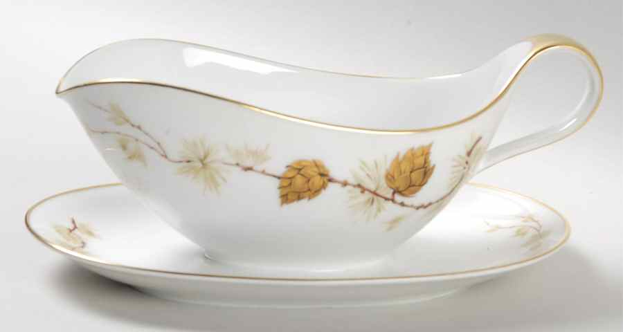 Larchmont Gravy Boat with Attached Underplate by Heinrich - H&C-1
