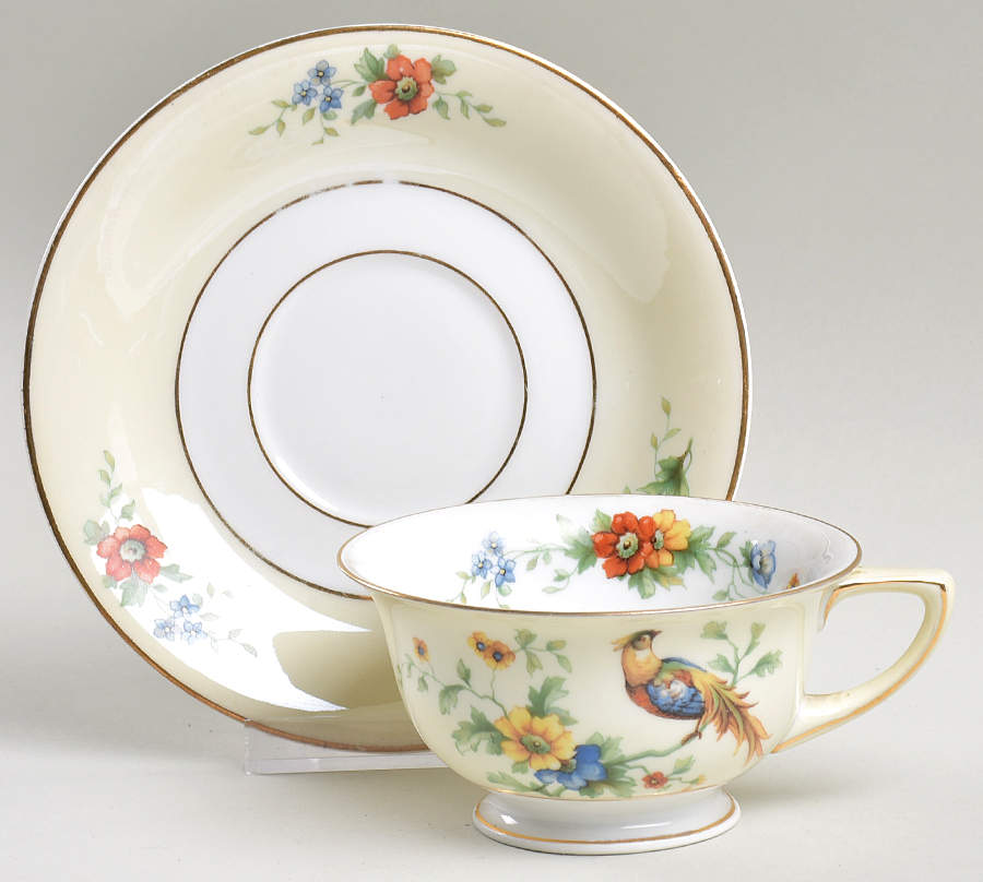 Lorraine Footed Cup & Saucer Set by Heinrich - H&C-1