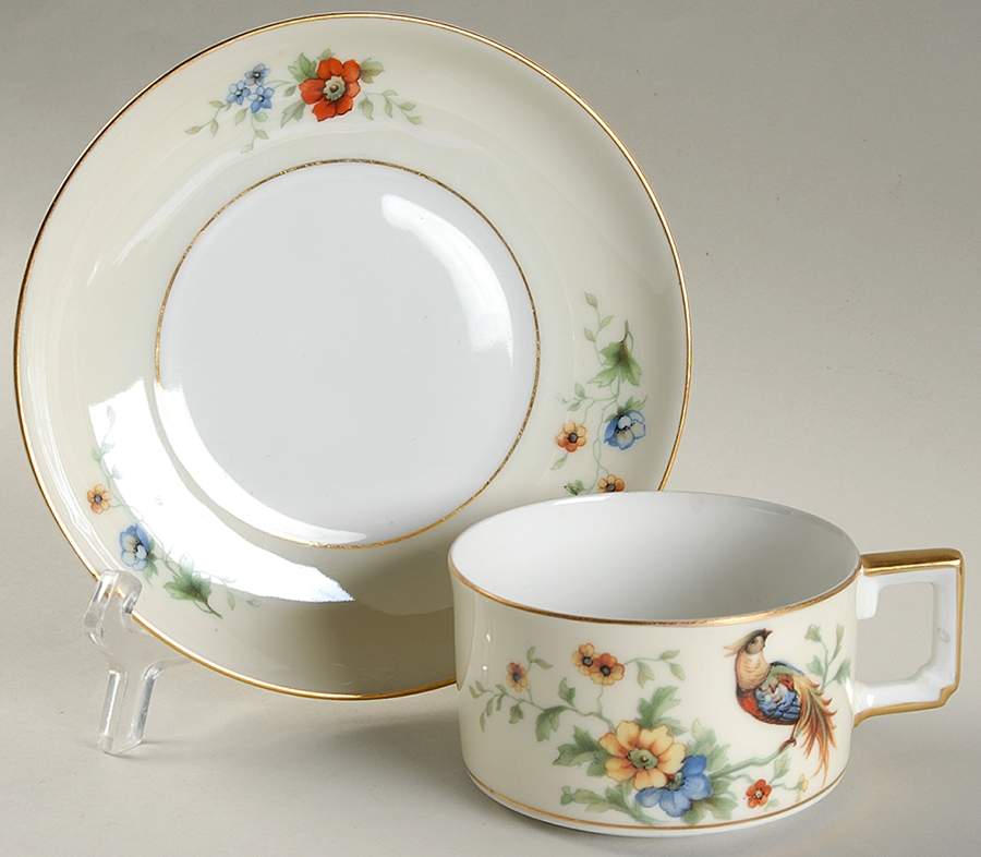 Lorraine Flat Cup & Saucer Set by Heinrich - H&C-1