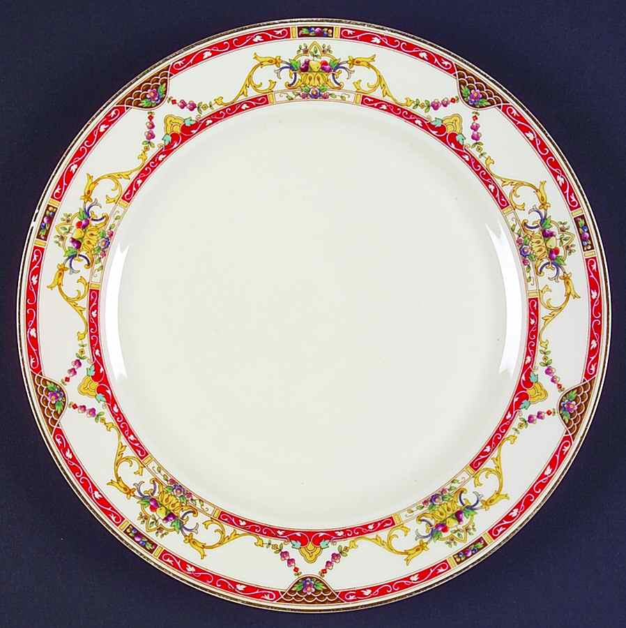 Maurice Dinner Plate by Heinrich - H&C-1