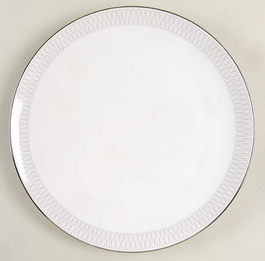 Monarch Dinner Plate by Heinrich - H&C-1