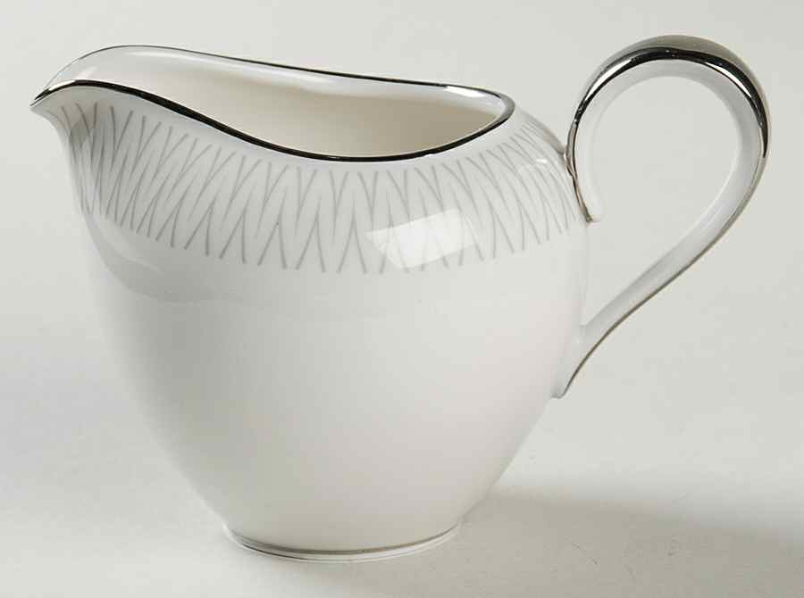 Monarch Creamer by Heinrich - H&C-1