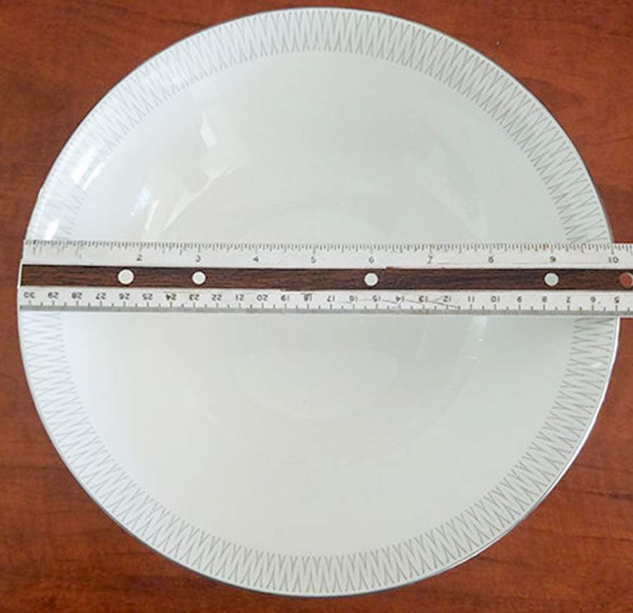 Monarch 10" Round Vegetable Bowl by Heinrich - H&C-1