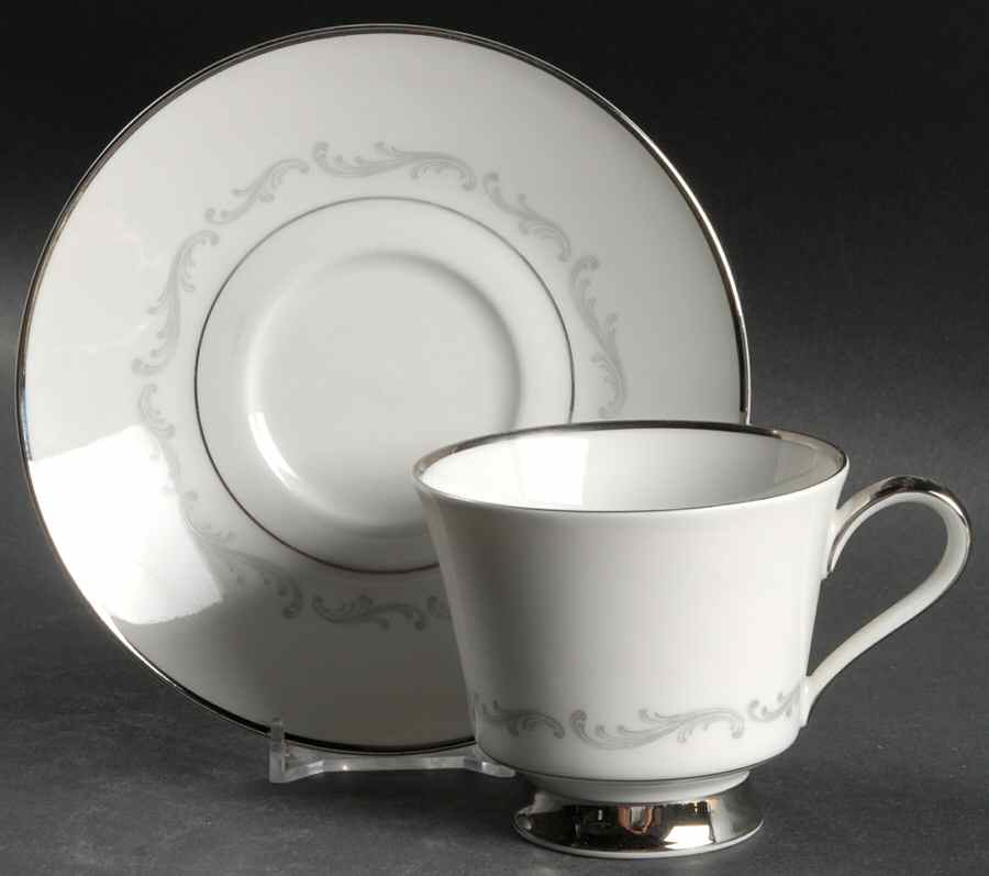 Platinum Arc Footed Cup & Saucer Set by Heinrich - H&C-1
