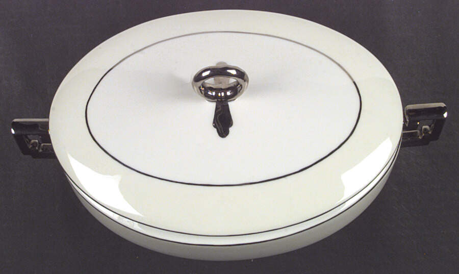 Platinum Oval Covered Vegetable by Heinrich - H&C-1