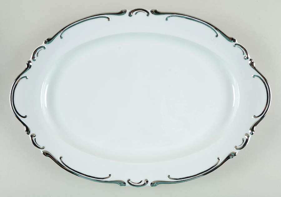 Platinum Baroque 16" Oval Serving Platter by Heinrich - H&C-1