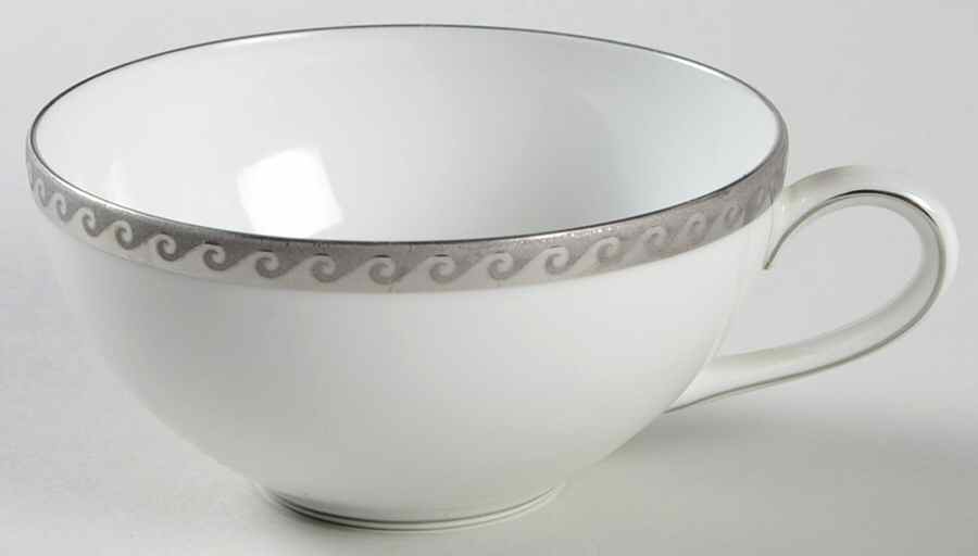 Platinum Wave Flat Cup by Heinrich - H&C-1