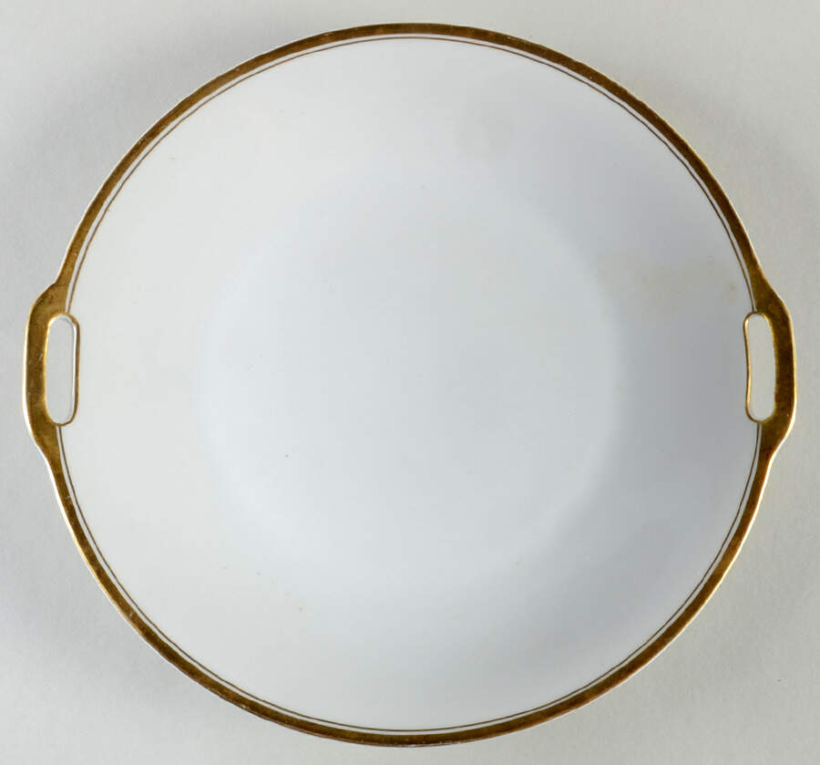 Princess Handled Cake Plate by Heinrich - H&C-1