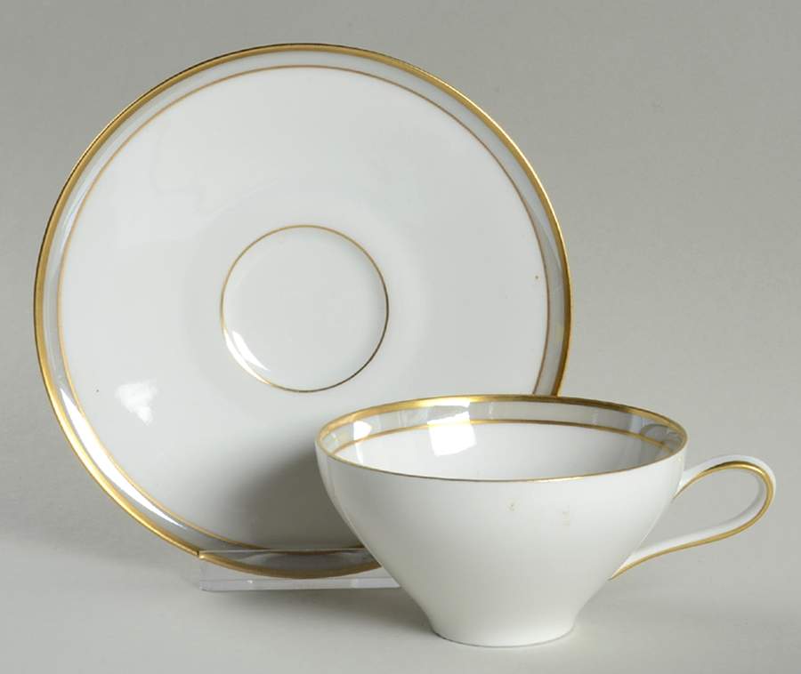 Prominenz Flat Cup & Saucer Set by Heinrich - H&C-1